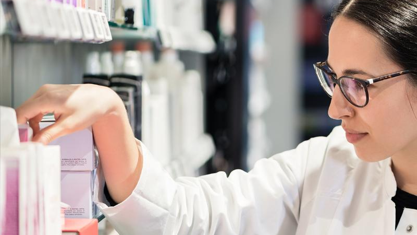Beauty-and-the-Best-2025-il-format-sulla-dermocosmesi-in-farmacia.jpg